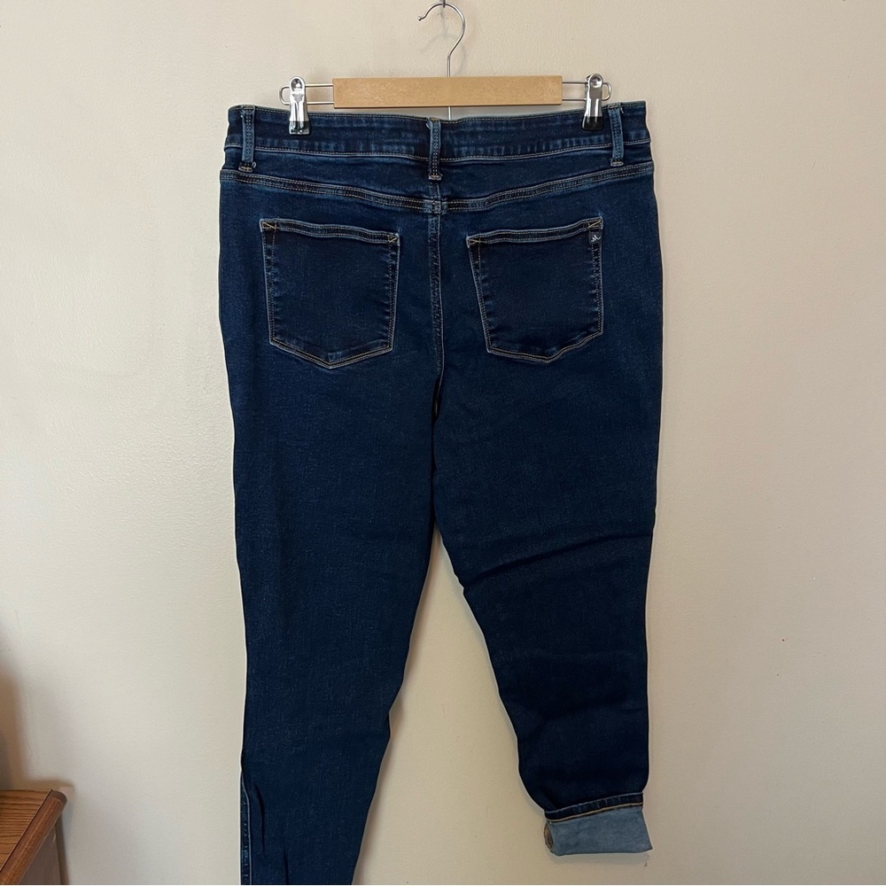 Maurice’s M jeans 4 way stretch dark denim button fly straight pockets XL plus - Picture 12 of 12